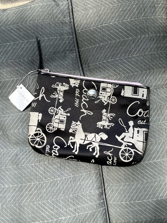 Coach Handbags - NWT Coach Horse and Carriage Pouchette Black Wristlet Tag